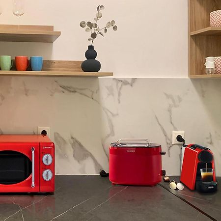 Koukaki Gem Chic Apt Near Acropolis アテネ エクステリア 写真